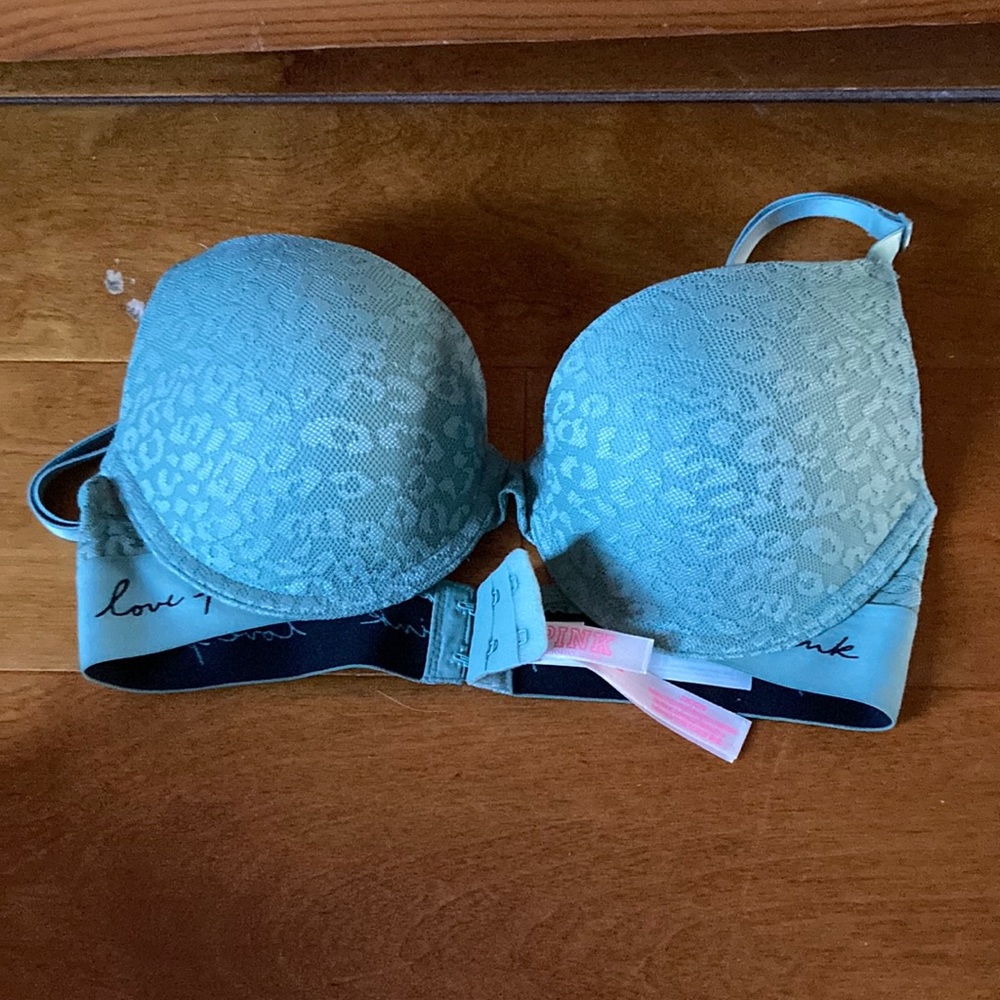 Green lace push up bra